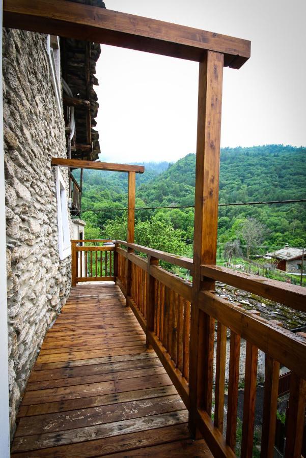 Yamabushi B&B Gravere Exterior photo